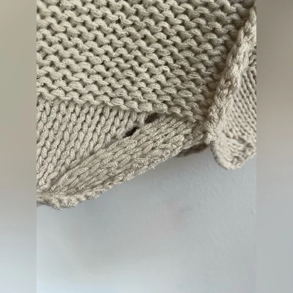 NWT Easel Los Angeles Chunky Knit Sweater S/M Relaxed Fit Beige Top Crew neck - Picture 6 of 12